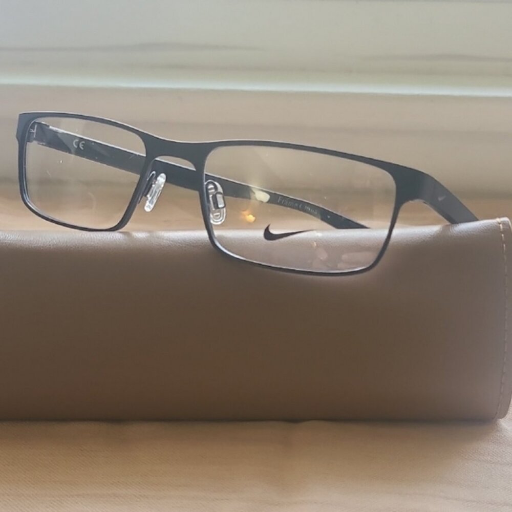NEW & AUTHENTIC EYEGLASSES NIKE MODEL 8131, SIZE 53-17-140, COLOR 001 MATT BLACK